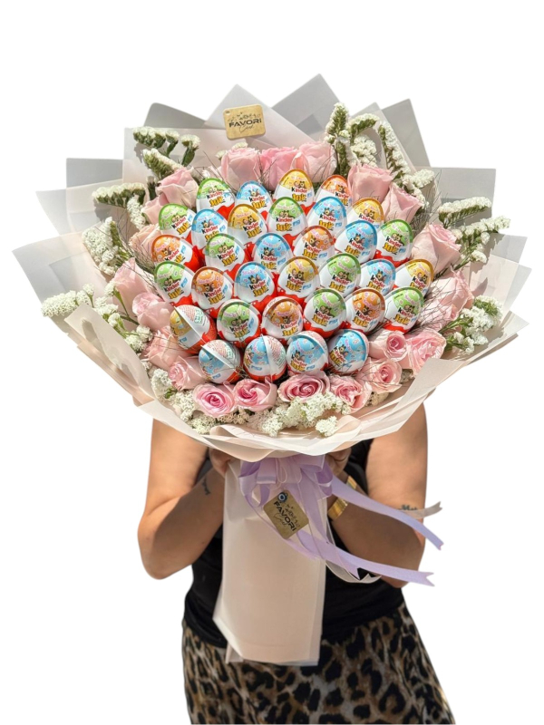 Kinder Çikolatalı Pembe Gül Buketi